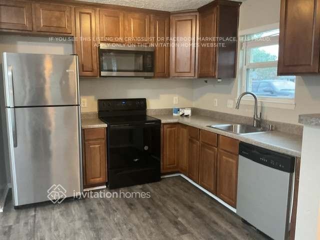 602 Dixie Dr - Photo 5 of 13