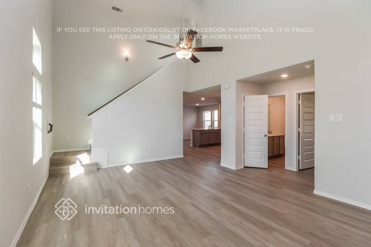 24995 Aconite Ln - Photo 4 of 19