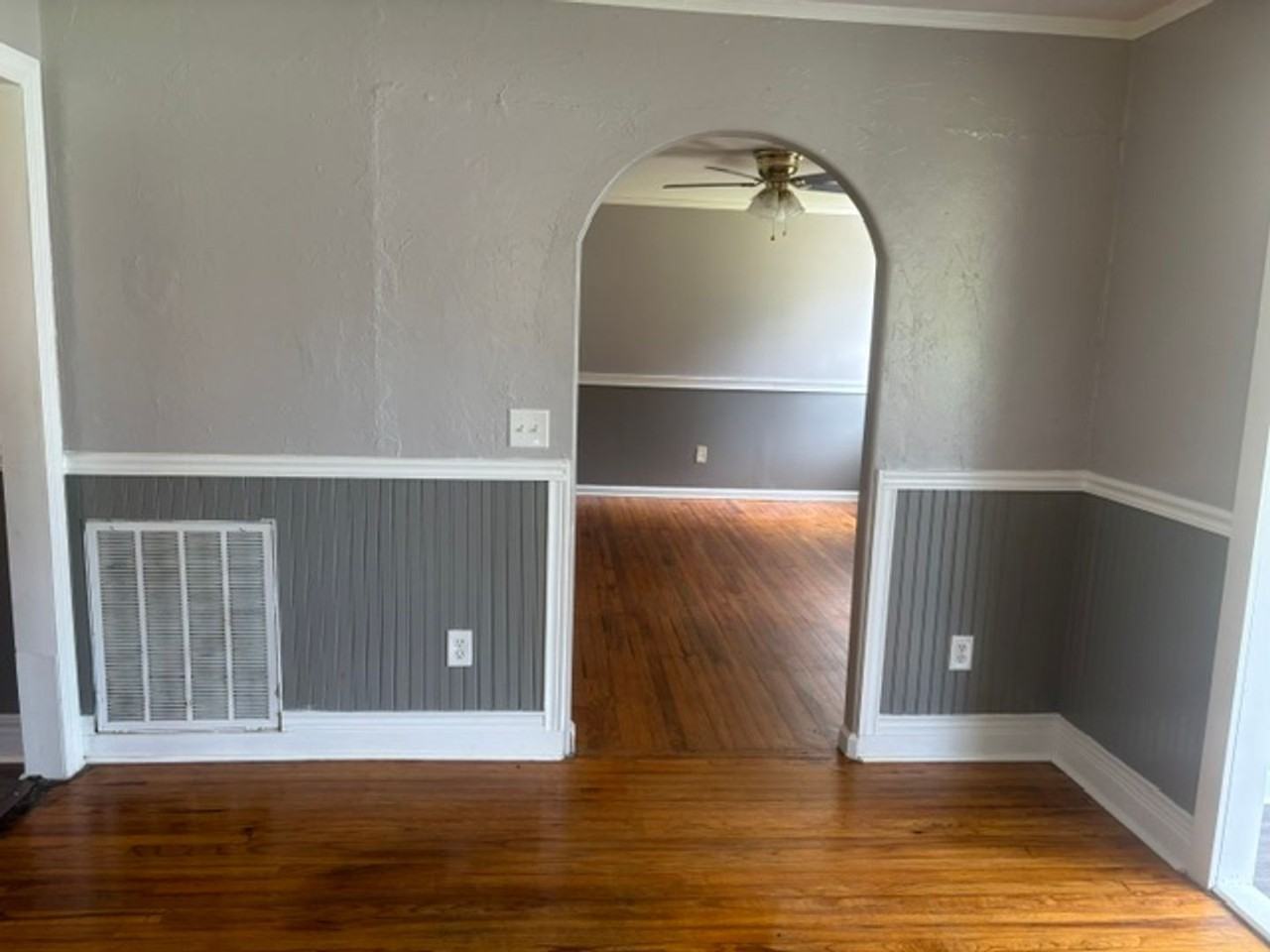 208 Kenneth Blvd - Photo 3 of 13