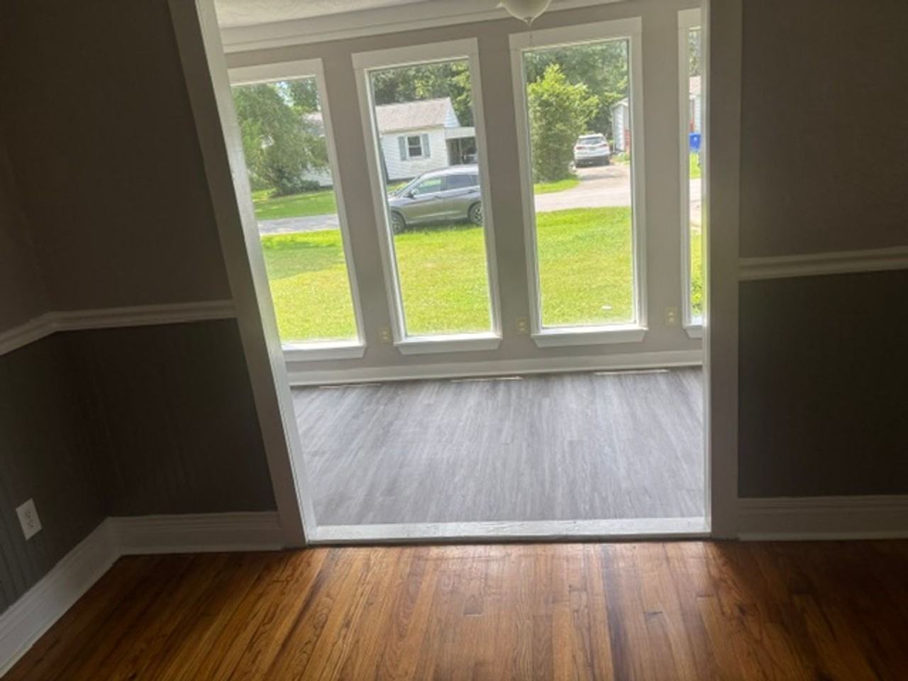 208 Kenneth Blvd - Photo 4 of 13