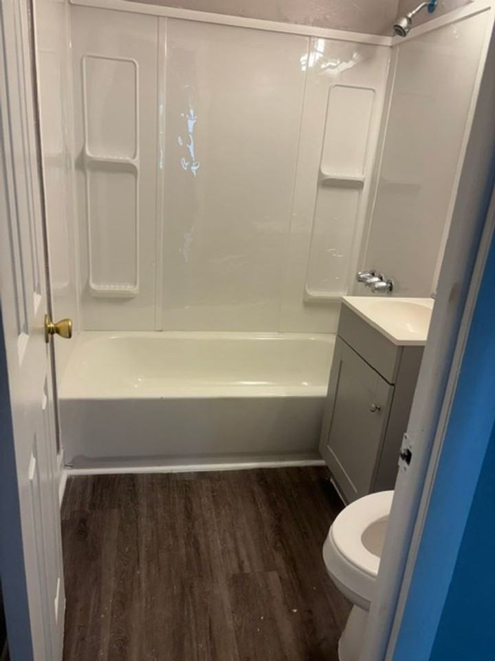 208 Kenneth Blvd - Photo 7 of 13
