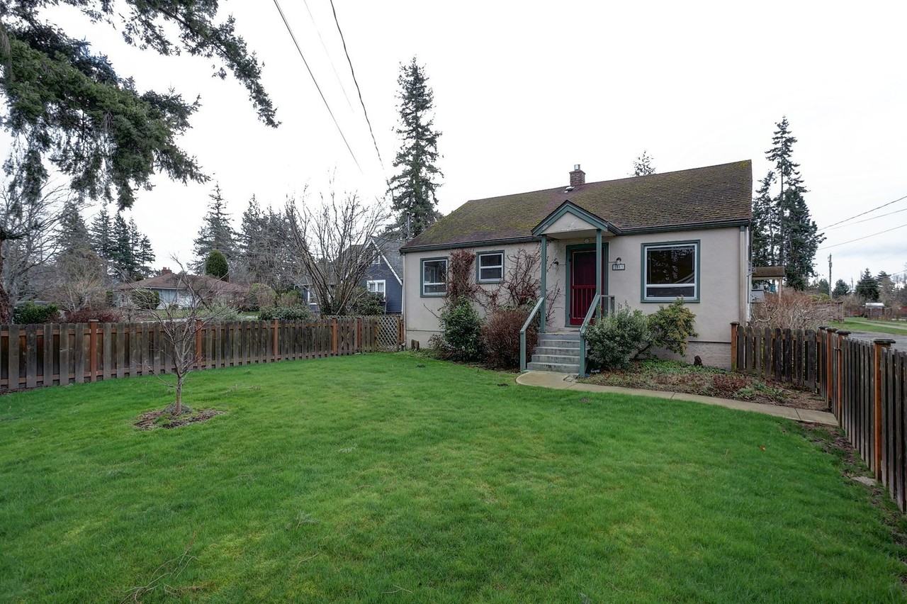 2803 Birchwood Ave - Photo 5 of 25