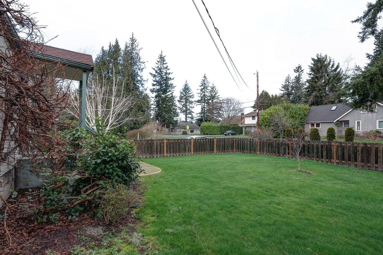 2803 Birchwood Ave - Photo 6 of 25