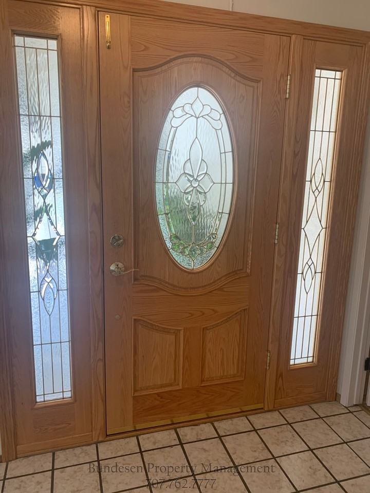 3200 Niagara Way - Photo 2 of 17