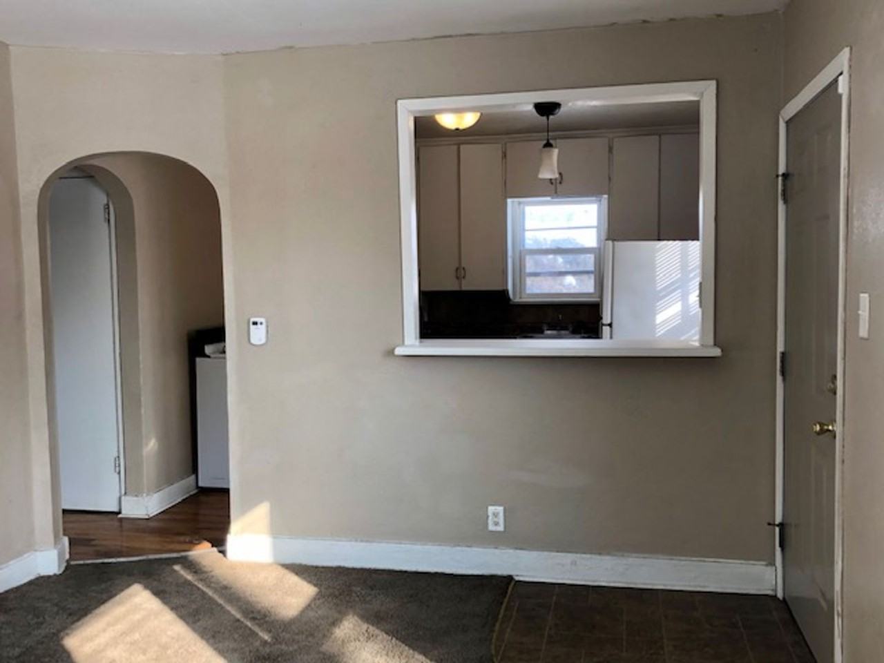 717 Adams St - Photo 2 of 8
