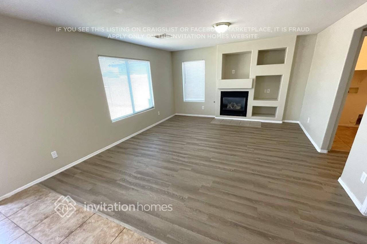 5552 W Minton Ave - Photo 2 of 5