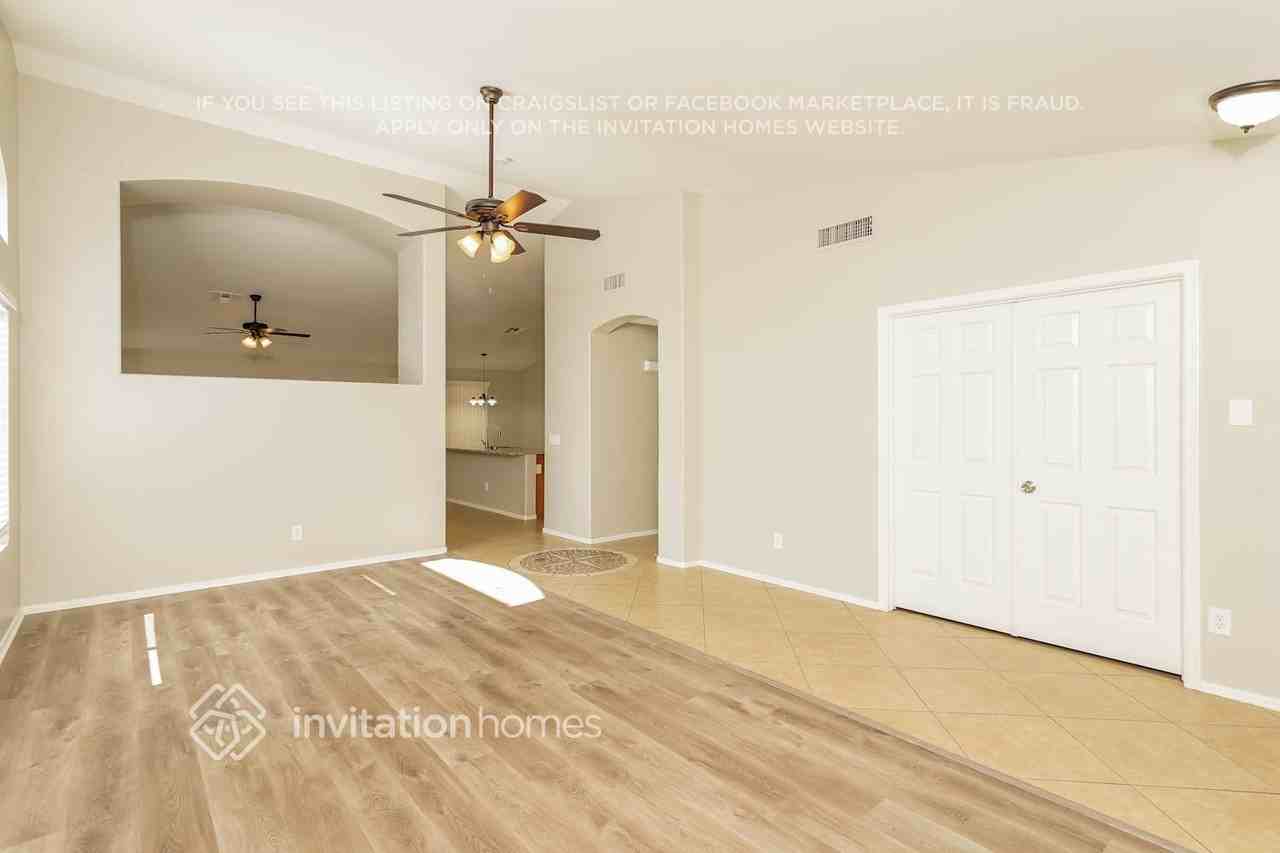15890 W Pima St - Photo 4 of 15