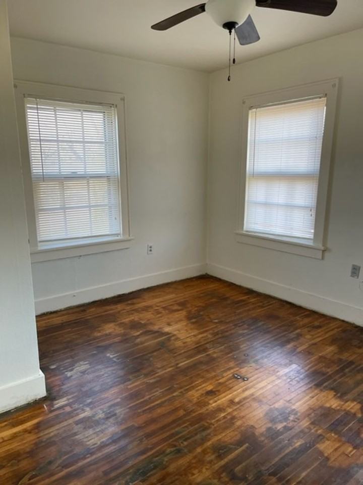 522 Mayfield St - Photo 7 of 11