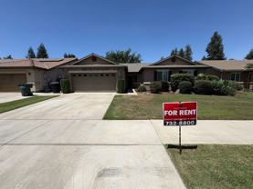 4704 W Rialto Ave - Photo 1 of 1