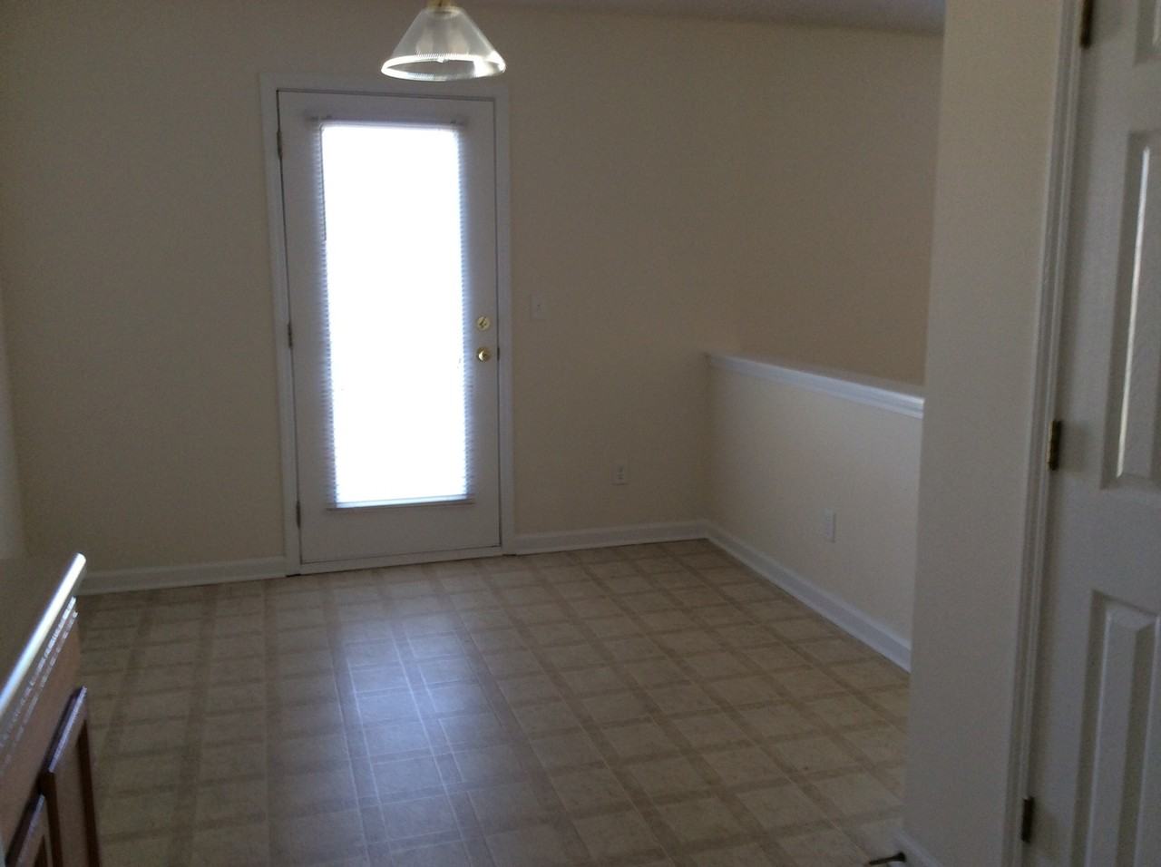10606 Deercrest Ln - Photo 5 of 11