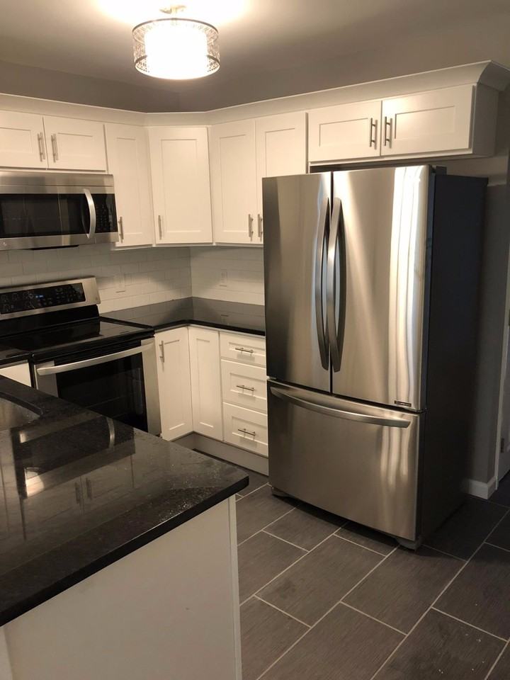 931 Broad St - Photo 5 of 31