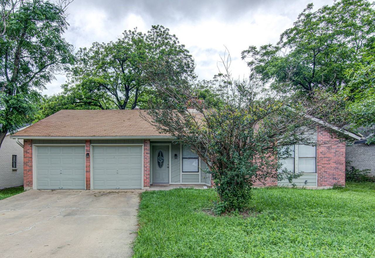 12111 Missel Thrush Ct - Photo 2 of 24
