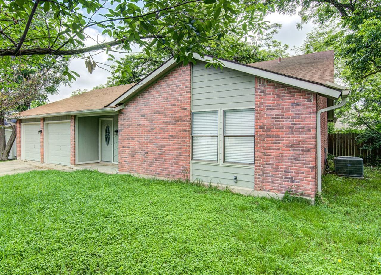 12111 Missel Thrush Ct - Photo 3 of 24