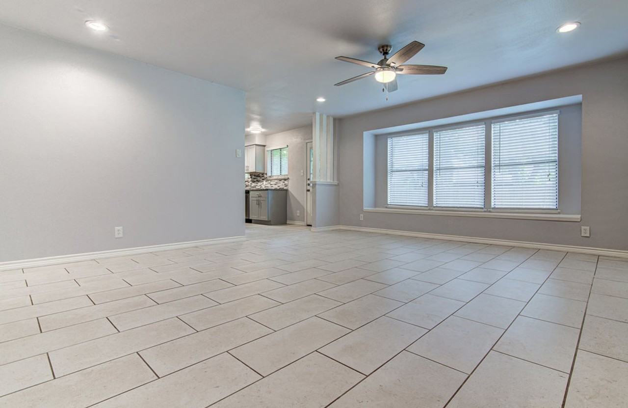 12111 Missel Thrush Ct - Photo 6 of 24