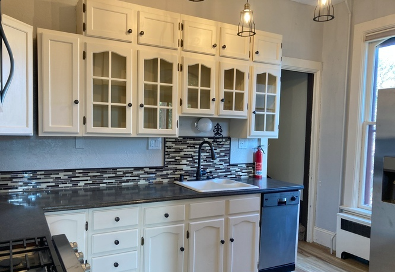 730 11th Ave - Photo 6 of 16