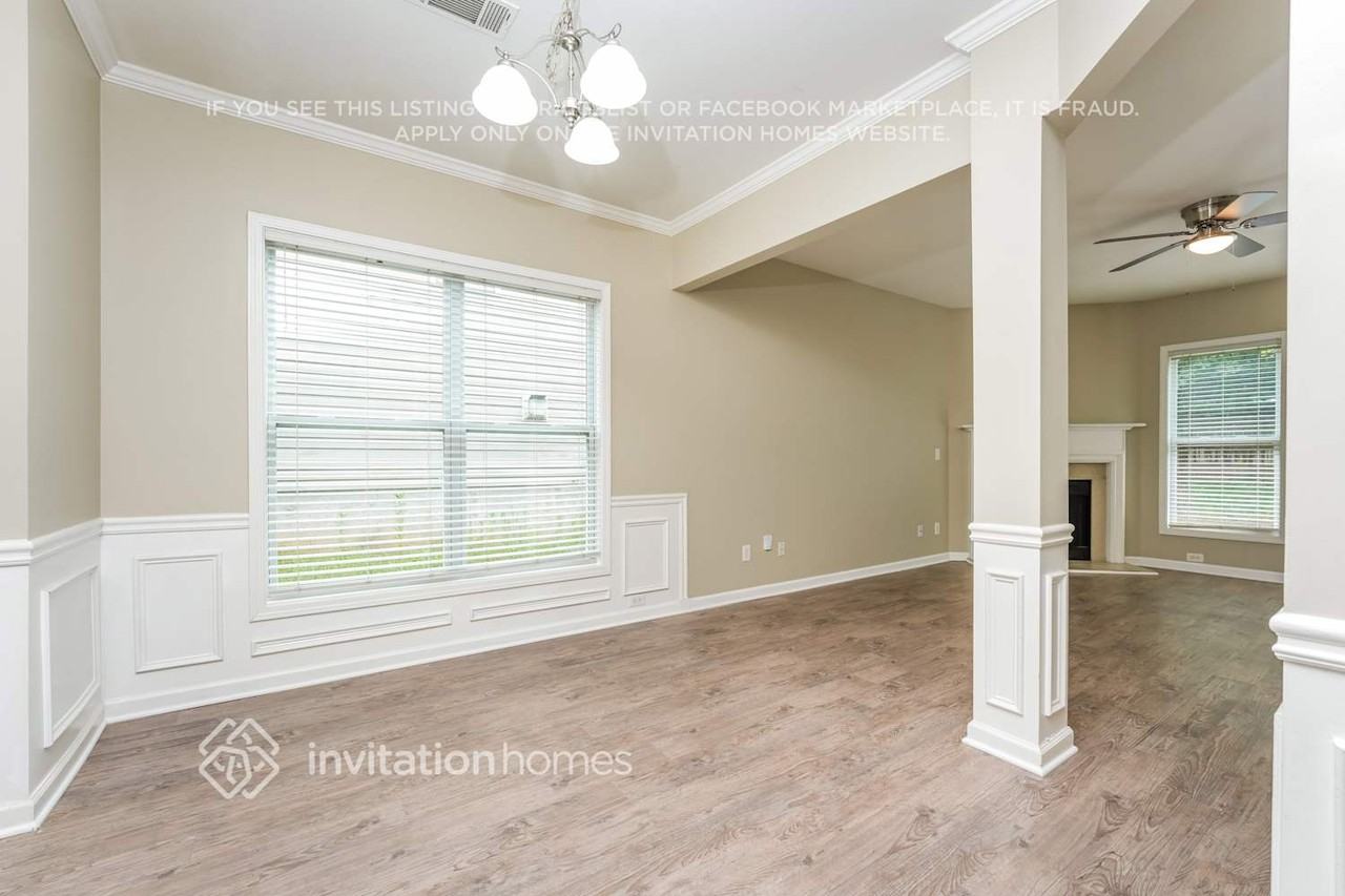 2982 Briaroak Dr - Photo 6 of 18