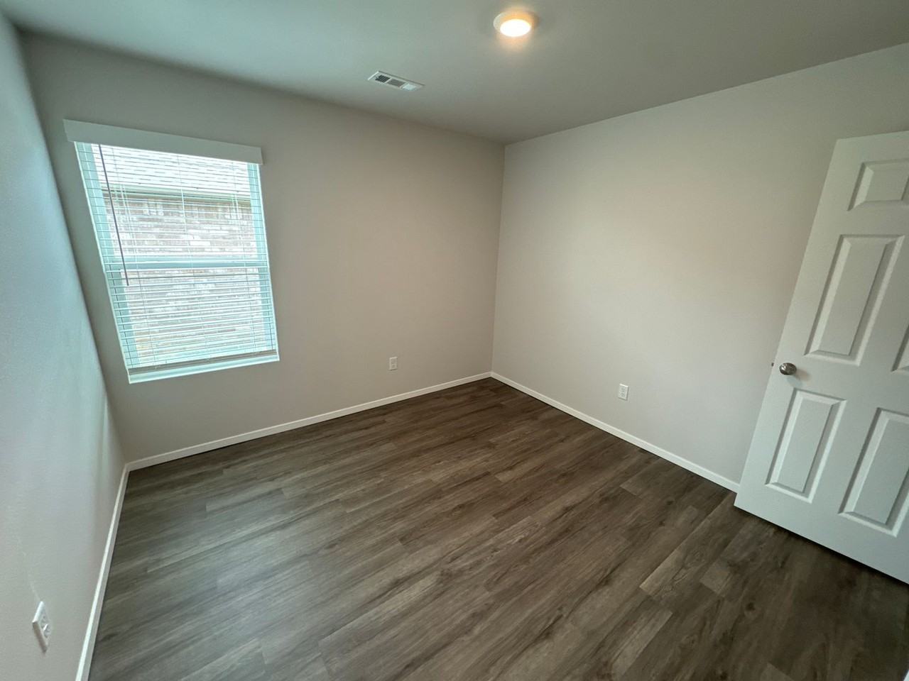 7808 Melody Ln - Photo 7 of 16