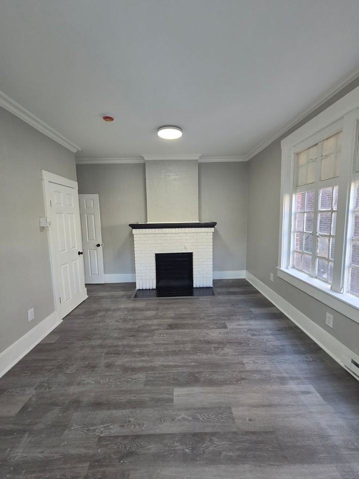 104 N 8th Street - Photo 5 of 19