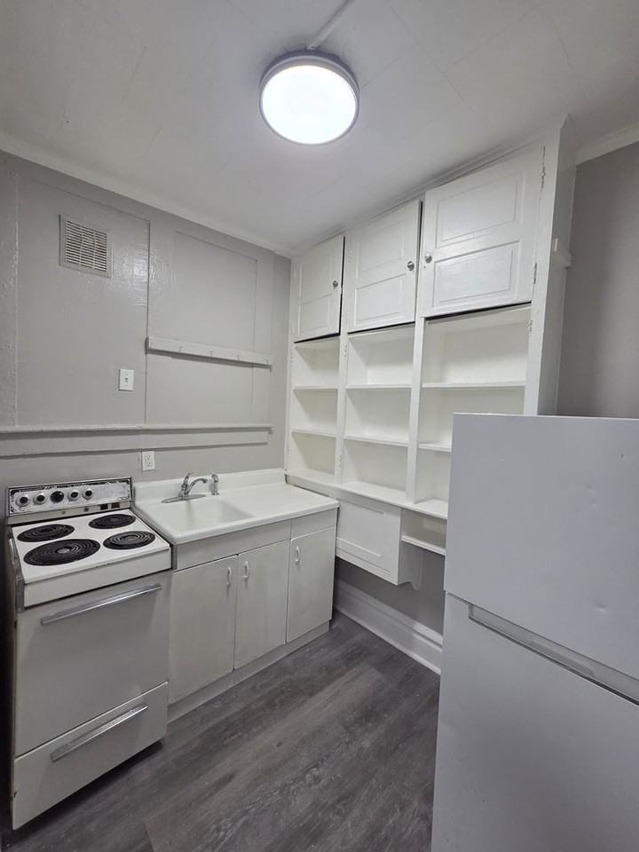 104 N 8th Street - Photo 7 of 19