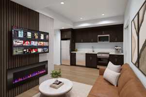 featured image of 215 College Ave