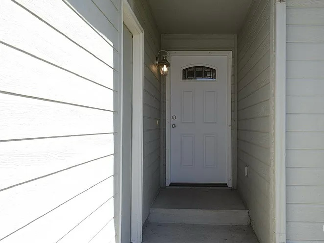 104 N Vinson St #1 - Photo 7 of 11