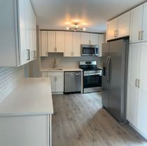 203 Parkwood Dr - Photo 1 of 1