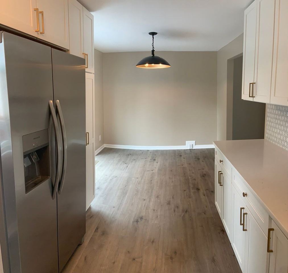 203 Parkwood Dr - Photo 4 of 25