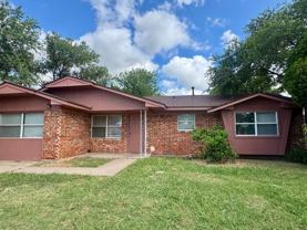 4619 Sw I Ave - Photo 1 of 1
