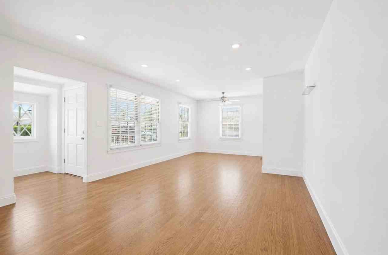 6204 Mary Lane Dr - Photo 2 of 19
