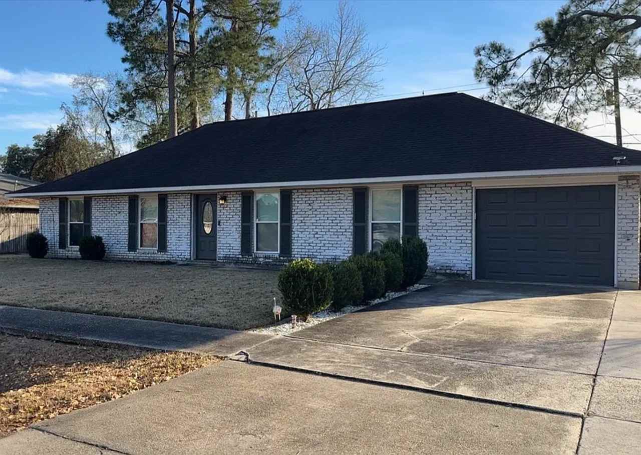 9150 Nolen Dr - Photo 4 of 18