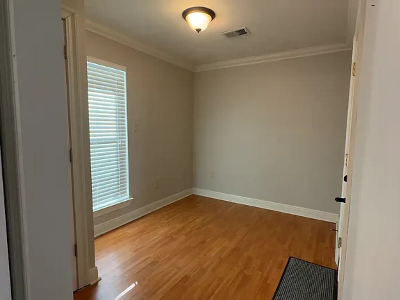 9150 Nolen Dr - Photo 6 of 18
