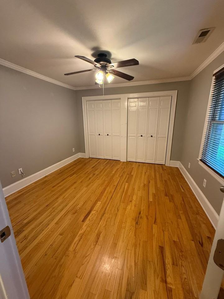 7434 Newmans Ln - Photo 4 of 35