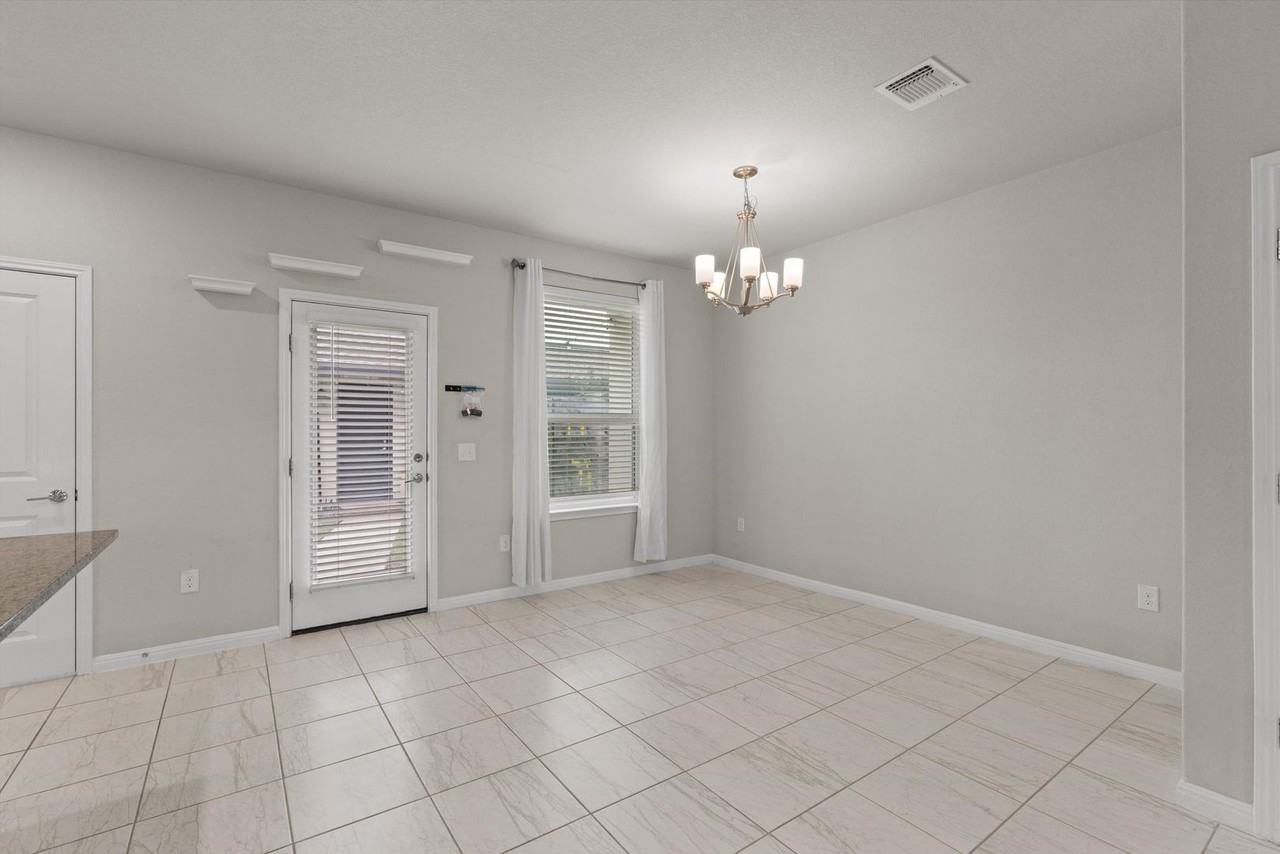 8809A Whitter Dr - Photo 6 of 28