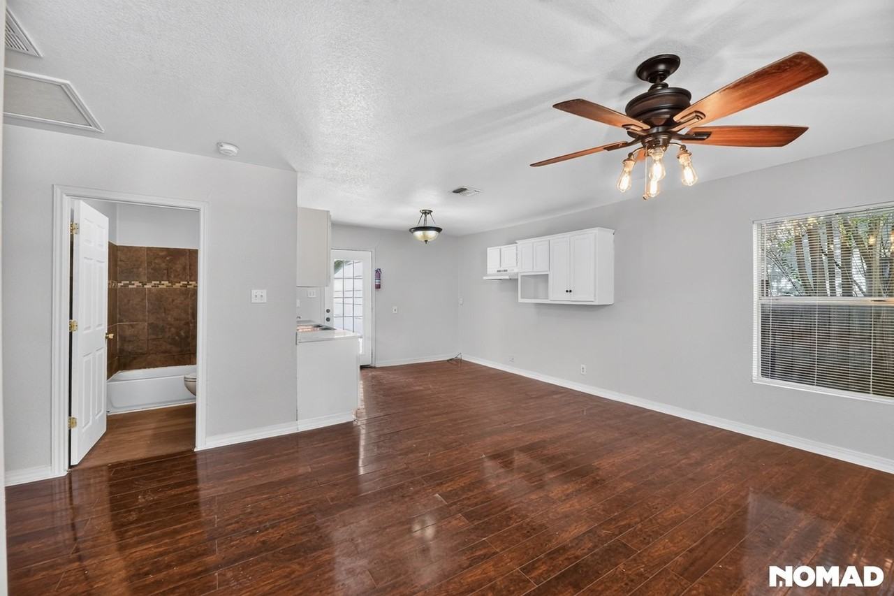 1534 Mardell St - Photo 7 of 37