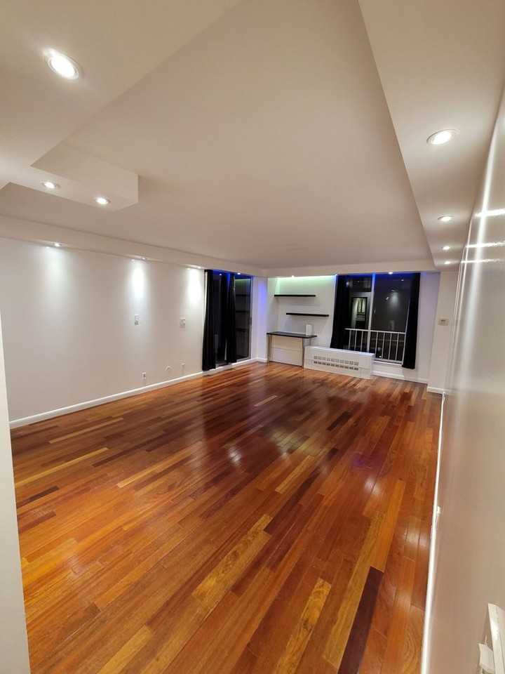 37 Pond Ave - Photo 5 of 13