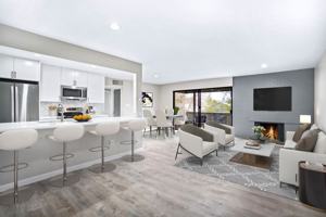 featured image of 2227 Canyon Blvd #B462
