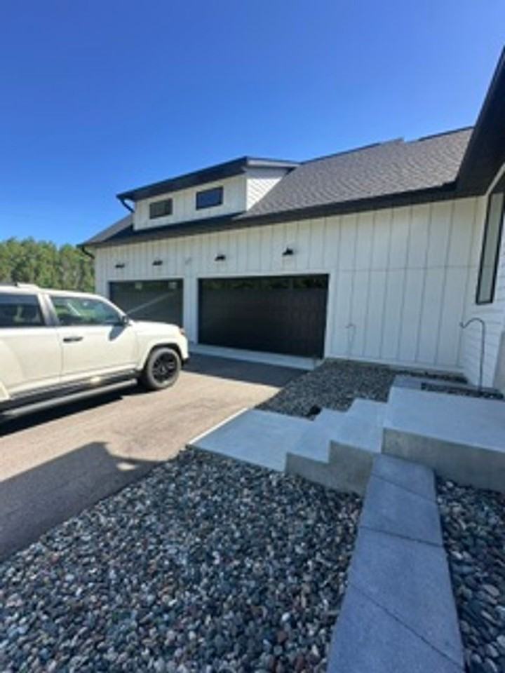26942 Middle Cullen Rd - Photo 3 of 17