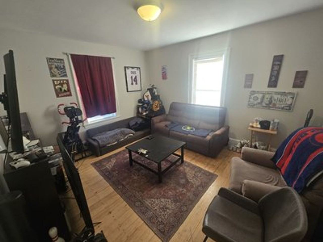 95 Summer St - Photo 3 of 7