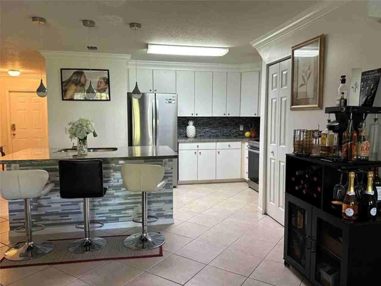 4460 Crystal Lake Dr - Photo 2 of 13