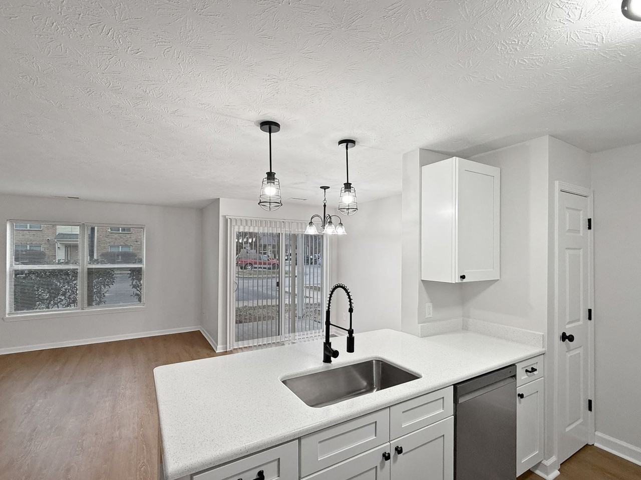 4153 Bell Rd - Photo 4 of 26