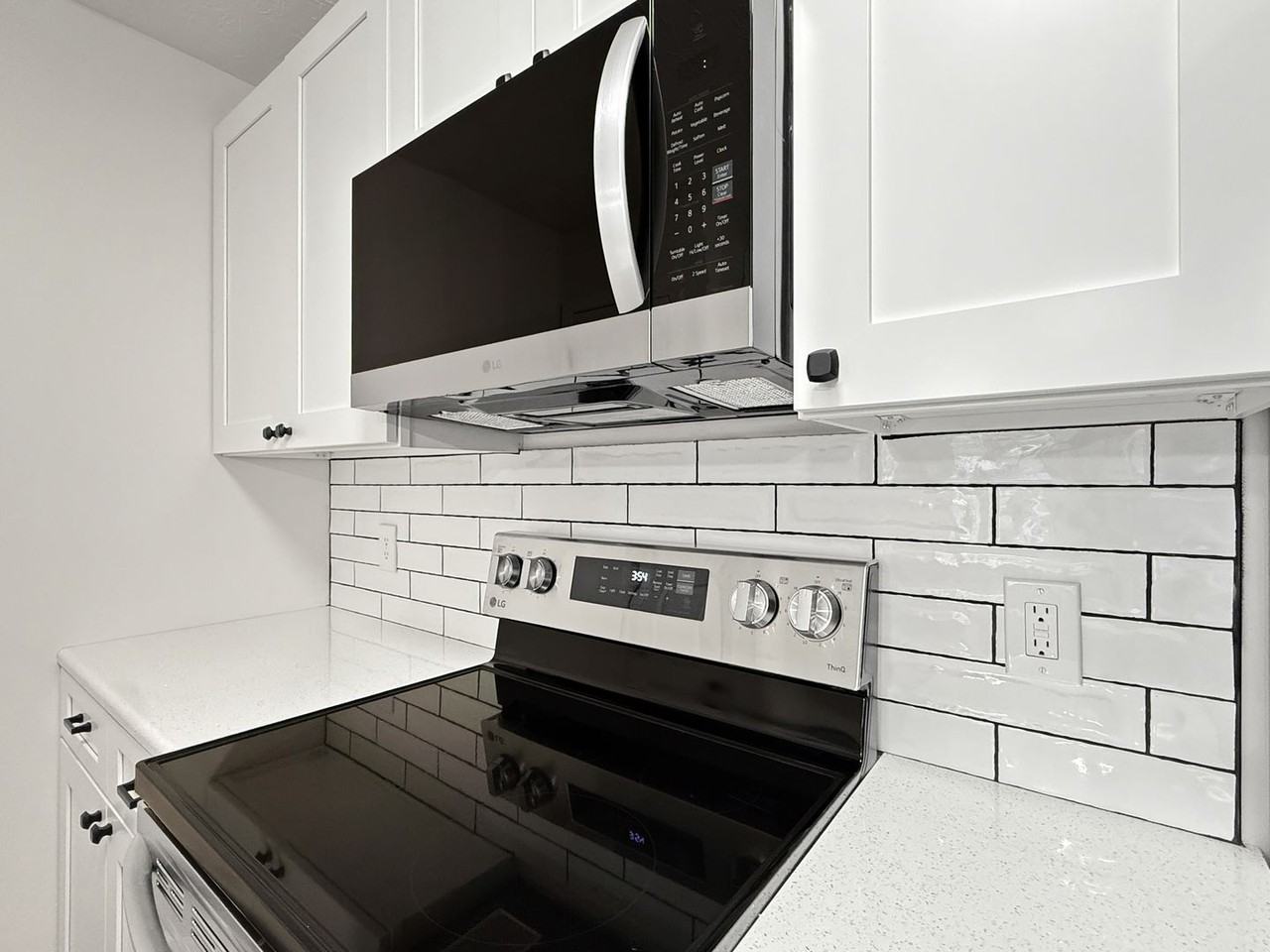 4153 Bell Rd - Photo 5 of 26