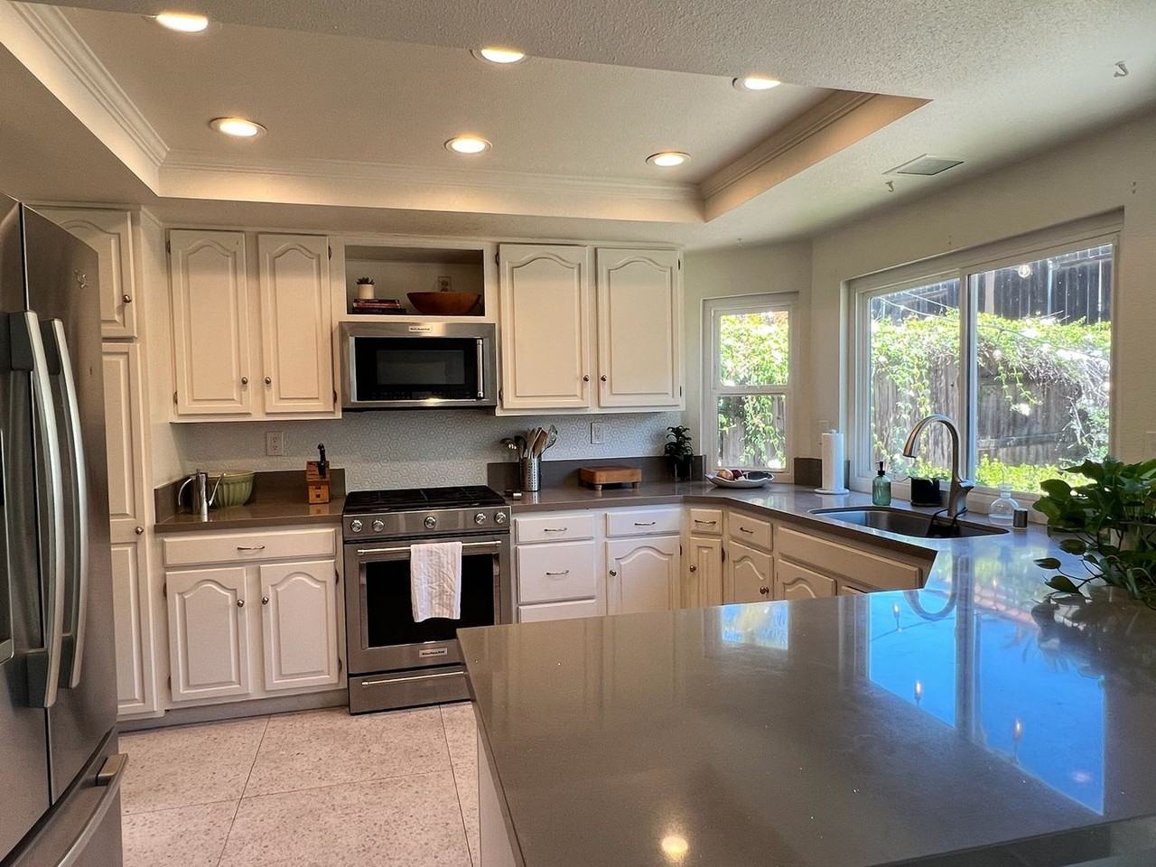 1906 Aspen Ln - Photo 6 of 13