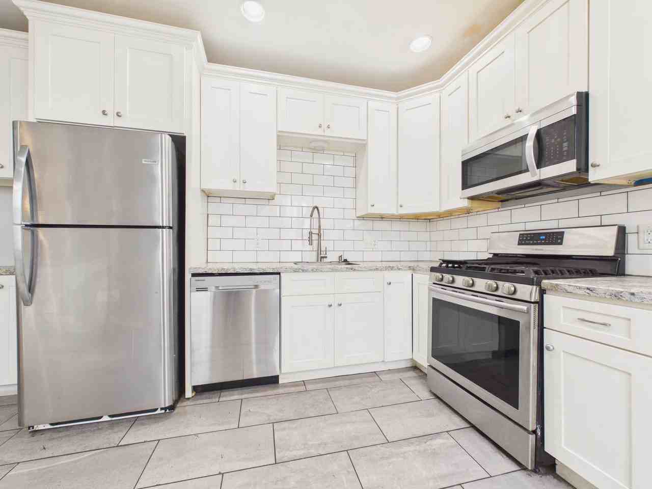1434 N 4th St - Photo 6 of 31