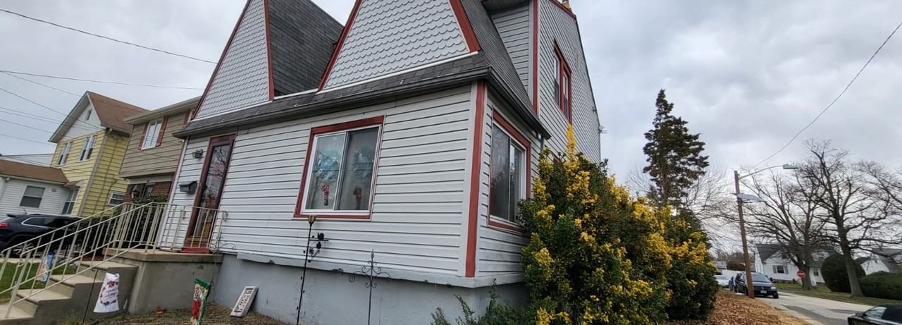 5083 Homestead Ave - Photo 4 of 25