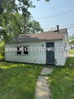 featured image of 716 Baxter St