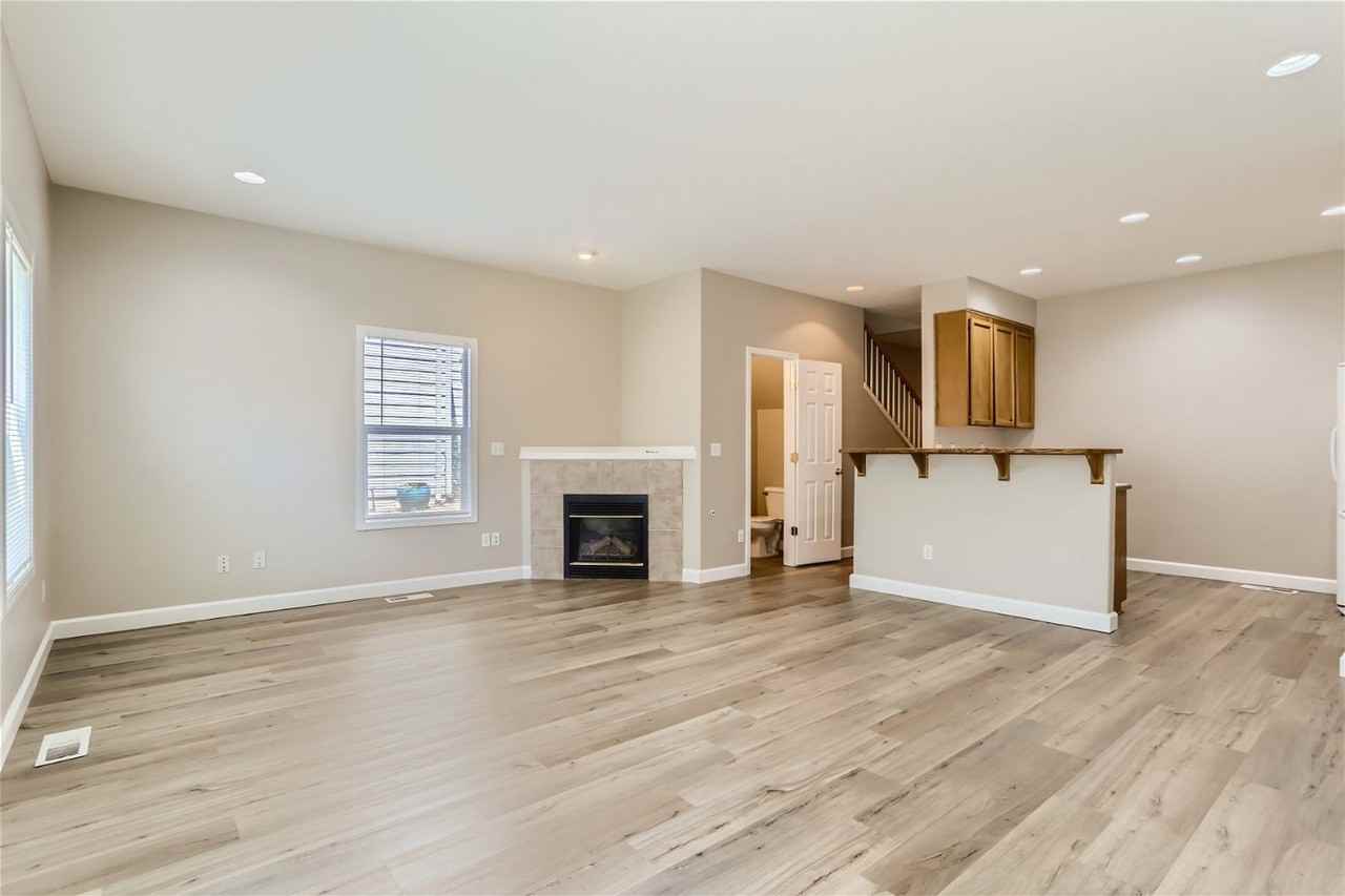 3133 Ne 13th Pl - Photo 7 of 28