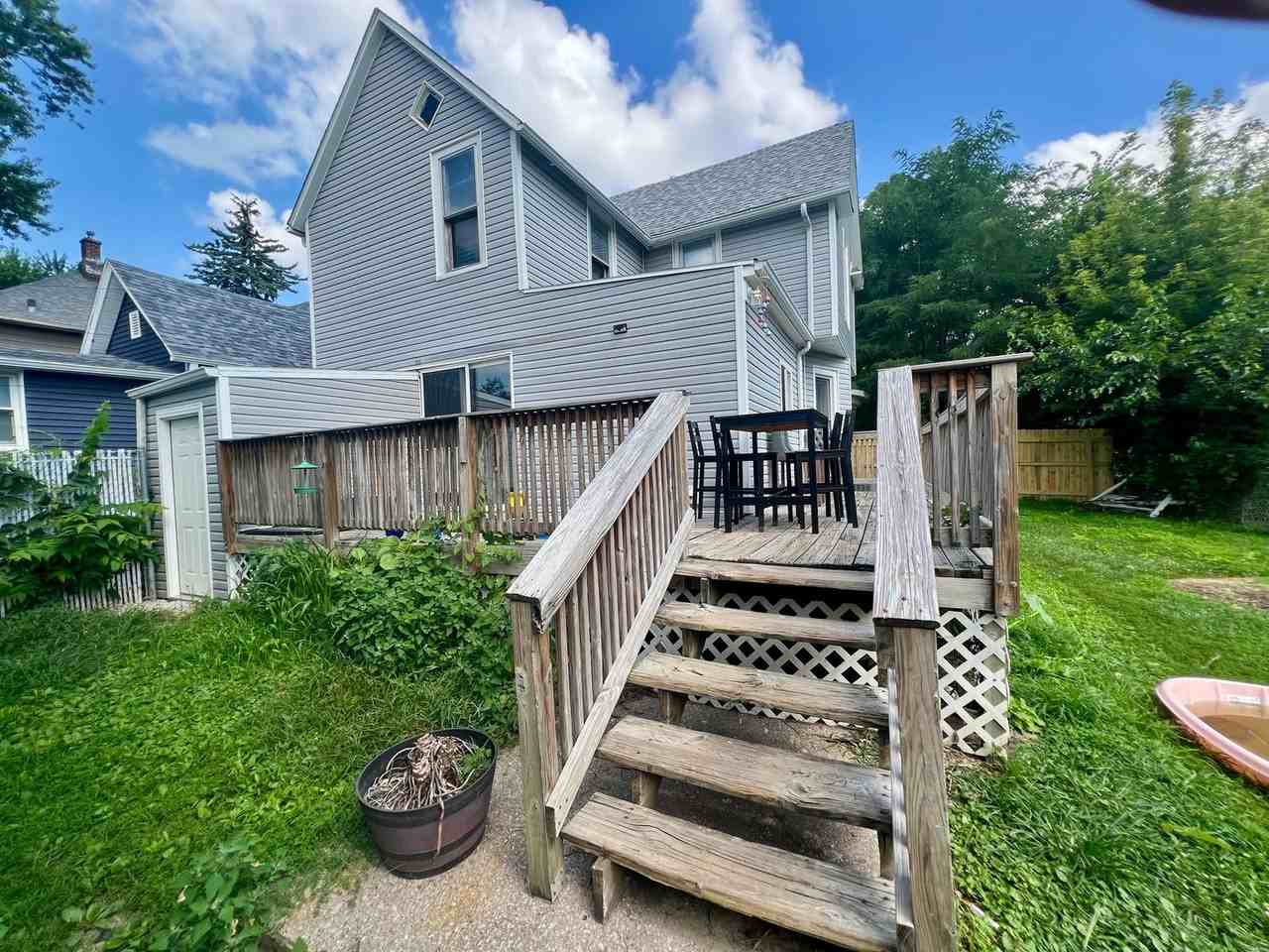 1832 12th Ave - Photo 2 of 20