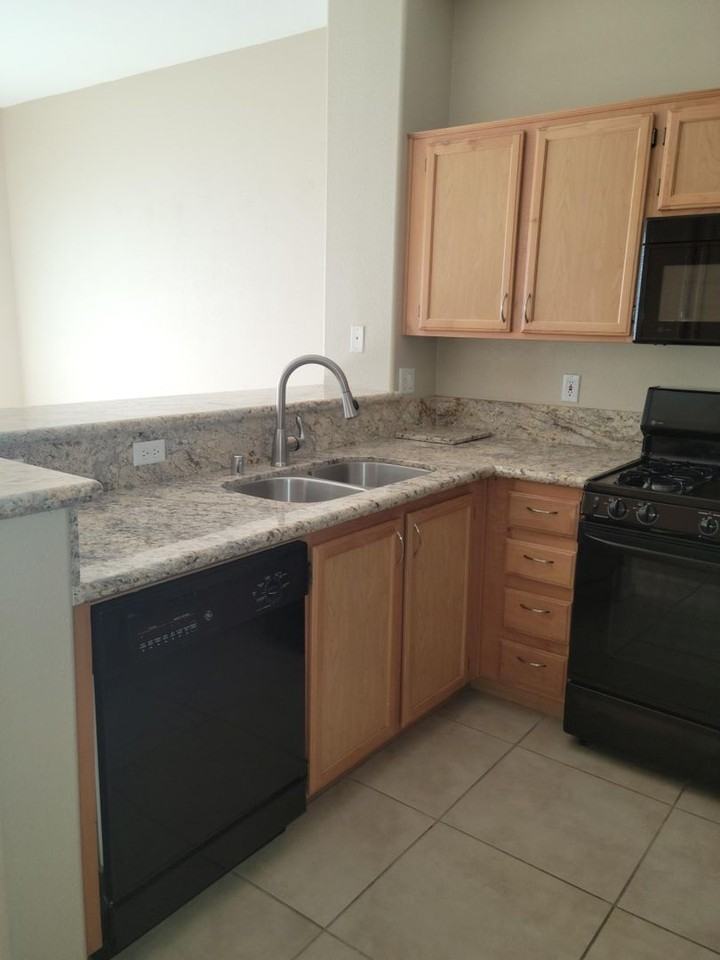 10210 Delray Beach Ave #104 - Photo 4 of 19