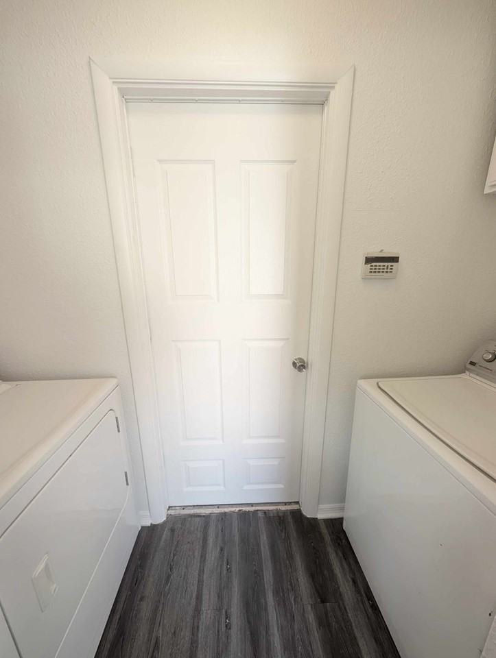 407 Lotus Ave - Photo 7 of 13