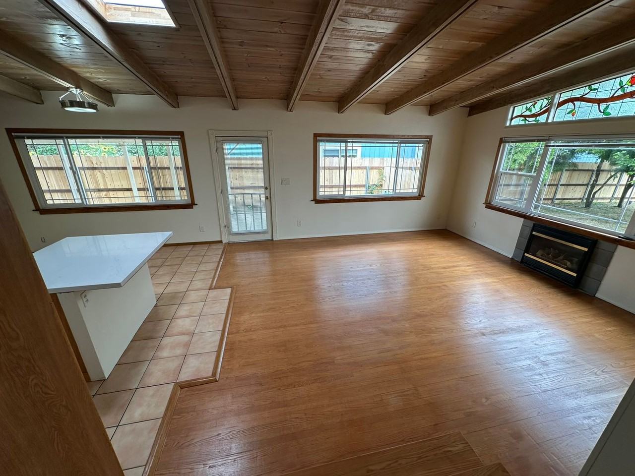1153 15th St - Photo 2 of 14
